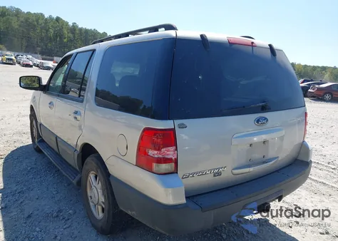2005 Ford Expedition Xlt z USA, uszkodzony, nr VIN 1FMPU15535LA55850